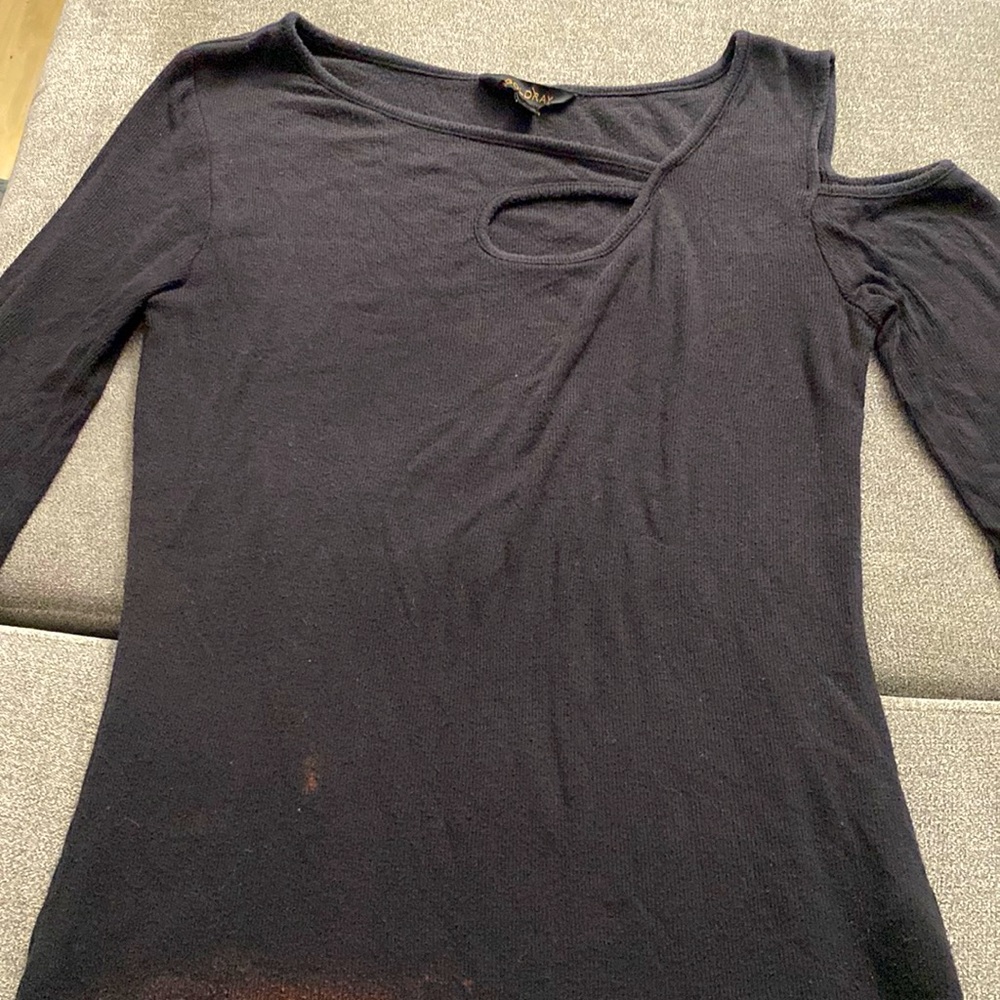 Gold Ray cut out shirt- size M